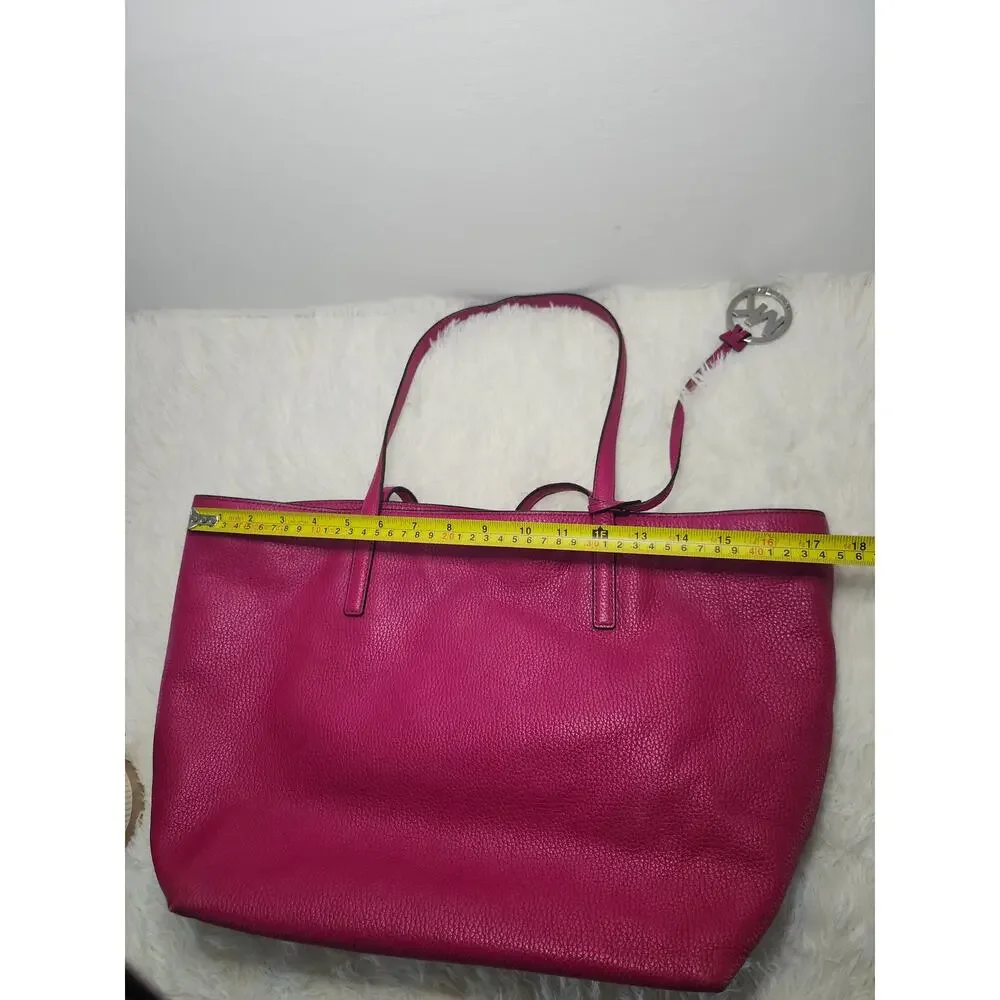 Michael Kors Tote Bag Fuchsia Leather Silver Shoulder Minimalist MK Charm